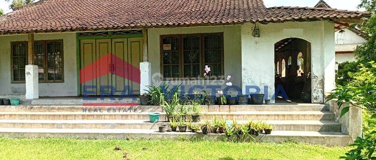 Rumah DIJUAL Daerah Ngadiejo, Blitar Hook jalan, Letter L, 7 menit dari makam Bung Karno 1