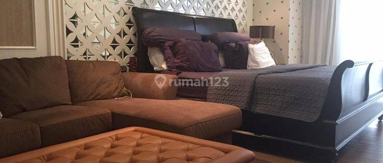 Hot Deal Apartemen Verde Connecting Unit 1
