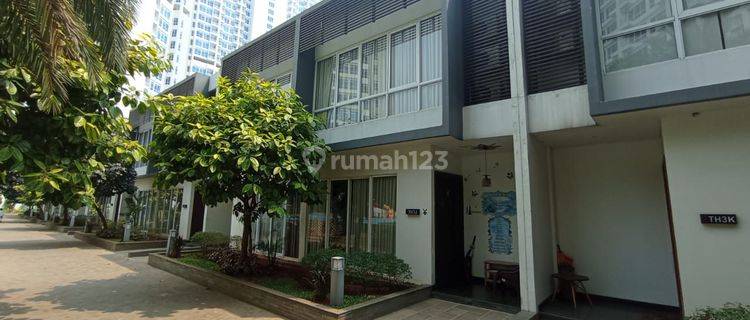 Hot Deal Rumah Townhouse Puri 1