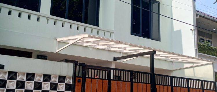 Rumah Baru Siap Huni Full Furnished di Rawamangun Jakarta Timur  1