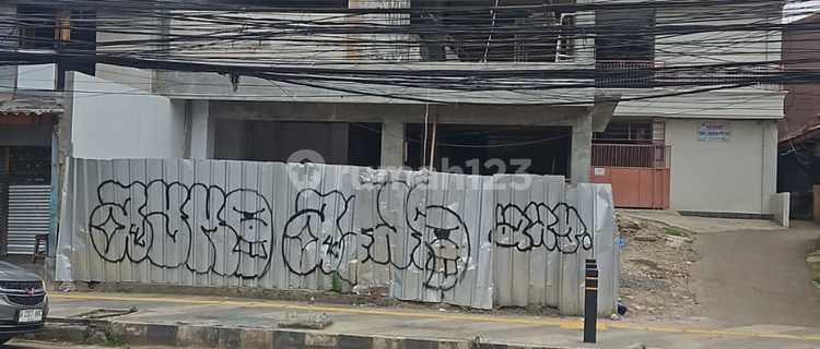 For Rent: Shop house in UI access, Depok, Jl. Kelapa Dua Wetan. New building, 3 floors. 1