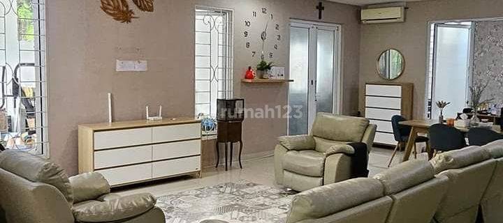 Rumah Cantik Dalam Komplek Di Ulujami Jaksel 1