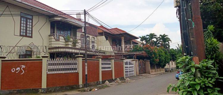 Rumah besar,Hook, LT 495 M2,JL puri sakti, cipete,ps minggu,dekat flyover Antasari,CASH ONLY,P-19 1