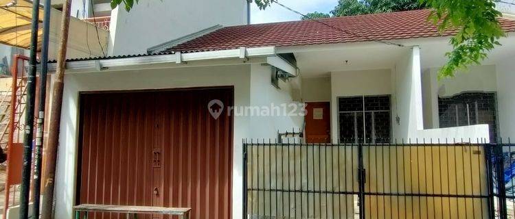 Dijual Rumah Siap Huni @Taman Aries, Meruya Jakarta Barat 1