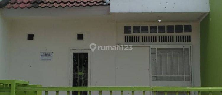 Disewakan Rumah di Perumahan Puri Cibeureum Sukabumi 2lt 3Kamar 1