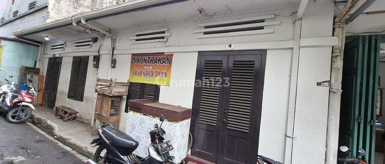 Disewakan dan Dijual rumah pusat kota 2 kamar tidur kota Sukabumi 1