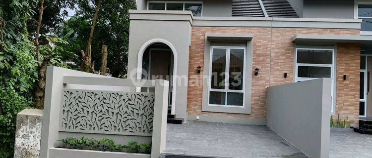 Jual Rumah Baru Jl Zebra 1