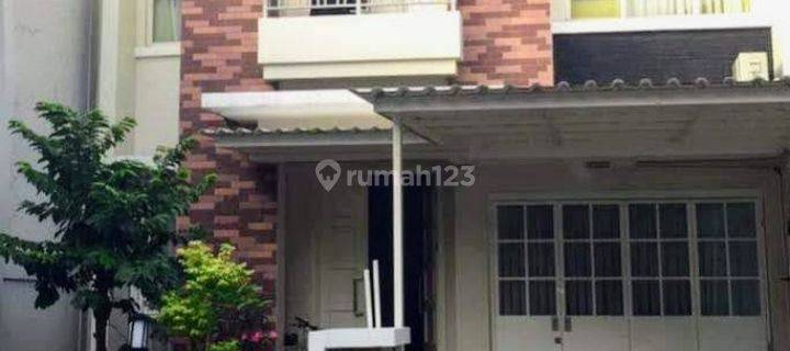 Rumah 2 lantai full furnish, jual cepat. Faraday gading serpong.  1