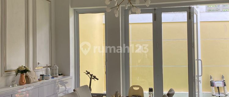 Fully Renovated Move-In Ready House in Summarecon Makassar 1