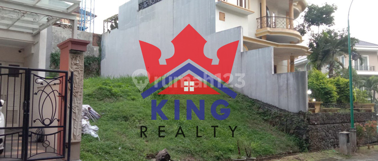 For Sale: Land in Graha Candi Golf Semarang, Semarang, SHM 220 Hectares 1