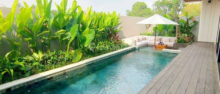 Villa Mewah Top Interior & Furnished Dekat Pantai Batu Bolong 1