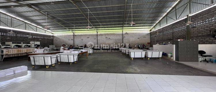 10 ARE USED LAUNDRY WAREHOUSE FOR RENT IN PEMOGAN DENPASAR CHEAP PRICE 1