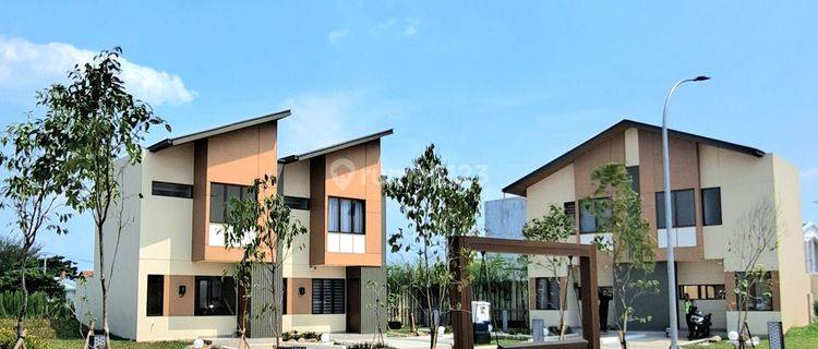 Rumah modern 2 lantai dekat stasiun KRL di Jababeka Cikarang 1