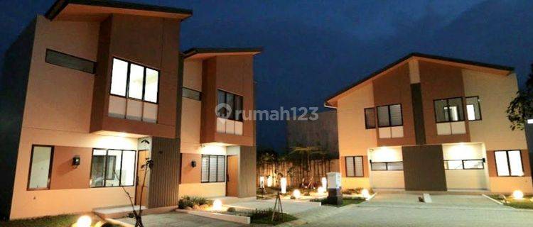 Rumah Modern di lingkungan bagus Cluster Ibuki Jababeka Residence 1