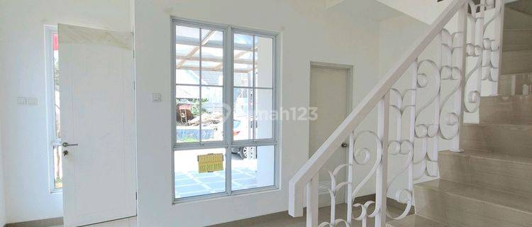 Rumah Pojok 3 Kamar Disewakan Murah Di Cluster Monaco Jababeka 1