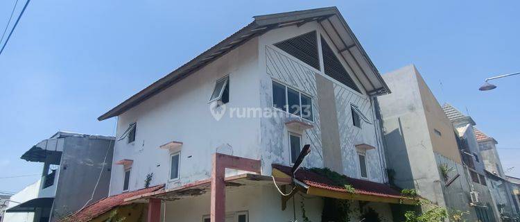 Rumah 2 Lantai di Selomas, Tanah Mas, Semarang Utara 1