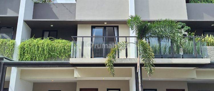 Rumah Keren 3 Lantai Ada Room Atic Dan Rooftop Di Bintaro 1