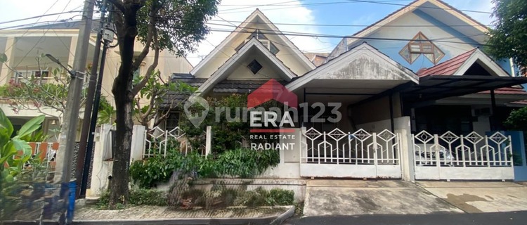House in Camar, Bintaro Sector 3 Good Location, Near Toll Road Station 1