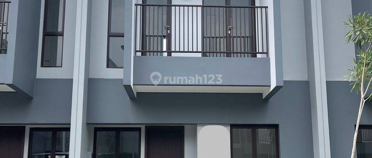 Sewa Rumah Paramount Petals Tangerang 1