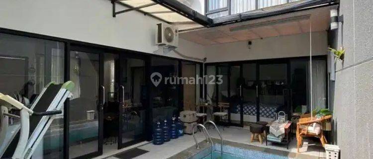 Rumah Bagus Semi Furnished di Pondok Hijau, Bandung 1