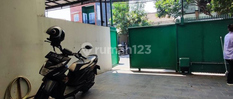 Nice House On Jl.batununggal East Shm 1