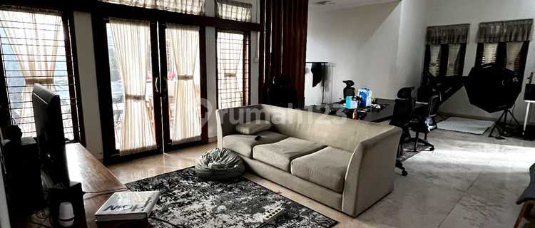 Setra Indah House Facing East Spacious &amp; Comfortable Bandung City 1