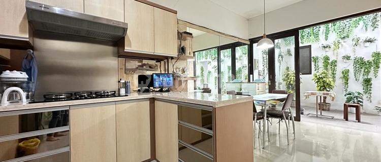 Sutami Alley Boarding House Near Main Road 250 m2 Bandung City, Bandung 1