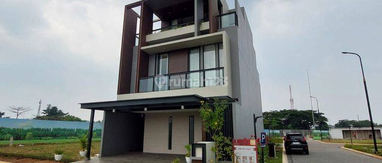 Dijual Rumah Mewah Brand New Metland Puri , Dekat Green Lake, Jakarta Barat 1