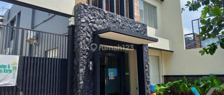 Dijual Tempat Usaha Surabaya Pusat Dekat Raya Darmo Siap Pakai 1