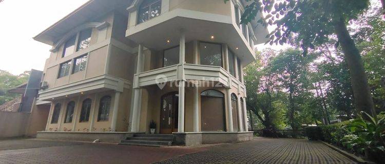Prime Location Rumah Cocok Untuk Usaha Di Jl Dr Otten Cipaganti 1