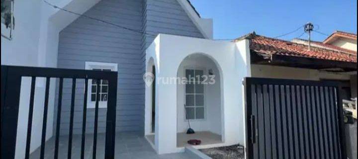 Dijual Rumah Baru American Classic, Siap Huni, Bebas Banjir, Jarang Ada Di Kotamadya Bkn Kabupaten, Komplek Strategi Ga Kumuh Di Margahayu Raya, Metro, Buahbatu 1