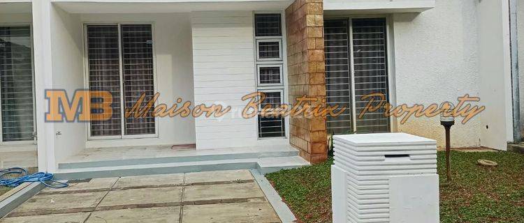 Dijual Cepat Rumah, Lokasi Bagus Dan Strategis Di Telaga Golf Sawangan 1