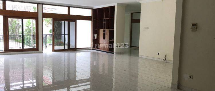 Rumah Unfurnished SHM di Jl Patra Kuningan Xi, Jakarta Selatan 1