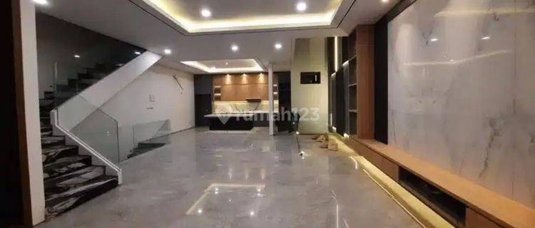 Dijual Rumah Baru Minimalis di Permata Buana 1