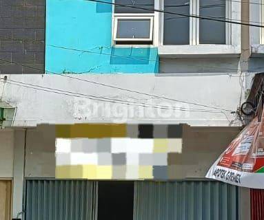 RUKO 2 LANTAI TENGAH KOTA MANAHAN SOLO 1