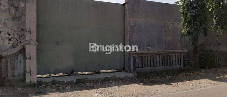 GUDANG NUSUKAN TENGAH KOTA SOLO  DEKAT TERMINAL BIS TIRTONADI & STASIUN KA SOLO BALAPAN 1