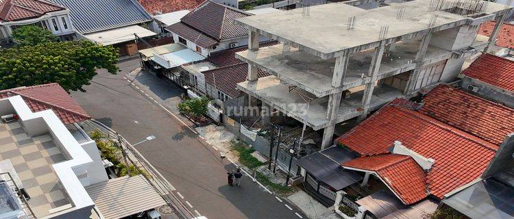 Dijual Rumah Di Lokasi Premium Dekat Senayan Gbk.. Strategis Tengah Kota  1