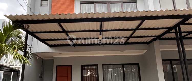 Rumah 3 Lantai Dekat Tol Pamulang 1