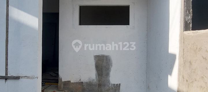 Cheapest Ready-to-Occupy House Location in Cilodong Near Depok Lama Station 1