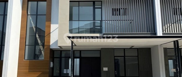 Rumah Kuningan Boulevard PIK 2 10x20 4+1KT Semi Furnish Siap Huni 1