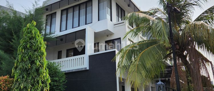 Luxury House 20x19.75 395m 3+1BR Semi Furnished Gading Griya Lestari 1