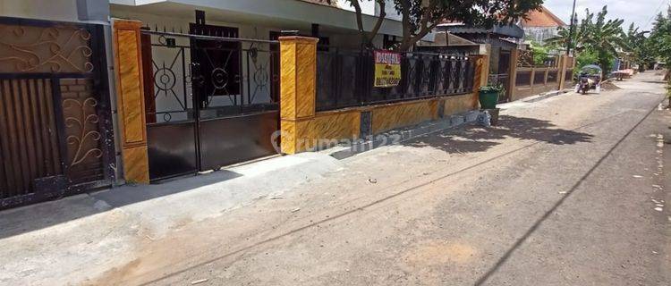 Rumah Jual Cepat Lokasi Tengah Kota hanya 100m dari jln raya 1