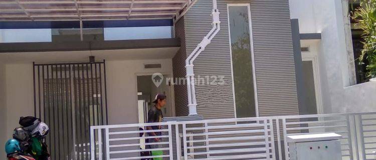 Rumah Bagus Di Cluster Elite Permata Jingga Harga Termurah  1