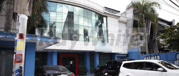 Bangunan Komersil Lokasi Premium Di Jl Magelang Yogyakarta 1