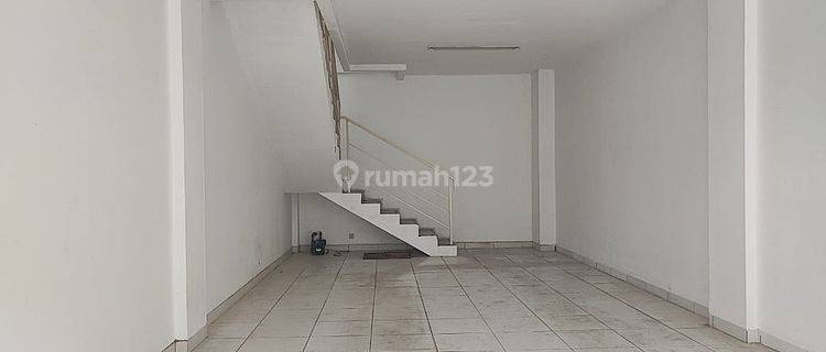 Dijual Ruko di Sentra Timur Commercial Park 2 Pulo Gebang Hadap Jalan Raya 1