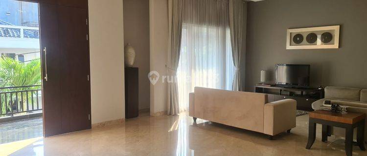 Gading Kirana Barat 11x17 Selatan 3 Lantai Kelapa Gading  1