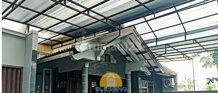 Disewakan rumah cocok untuk mess ada furnishnya semarang barat 1