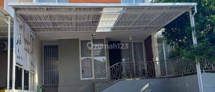 Sewa rumah di bsb city cluster ivy park siap pakai 1