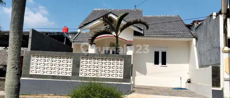 New House in Ngaliyan, West Semarang #rd 1