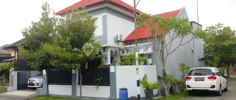 Good Hook House with Furniture in Fajar Indah Colomadu Solo 1